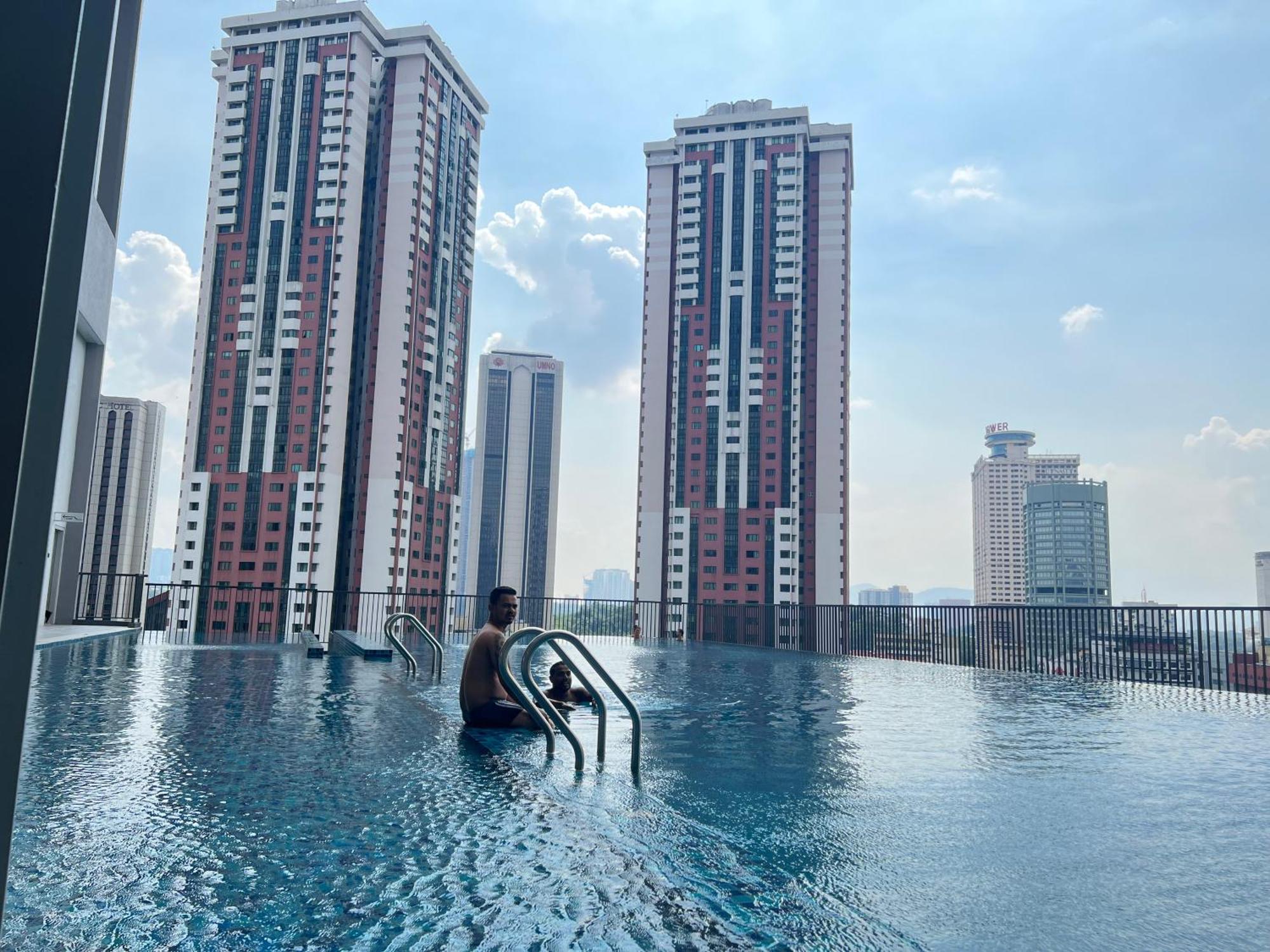 קואלה לומפור Chambers Luxury Suites Klcc מראה חיצוני תמונה